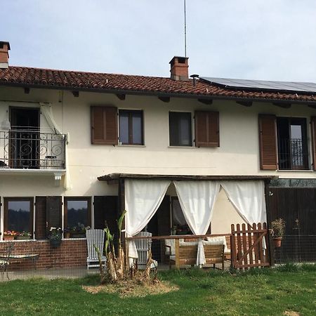 B&B Cascina Dei Levrieri Capriglio Kültér fotó