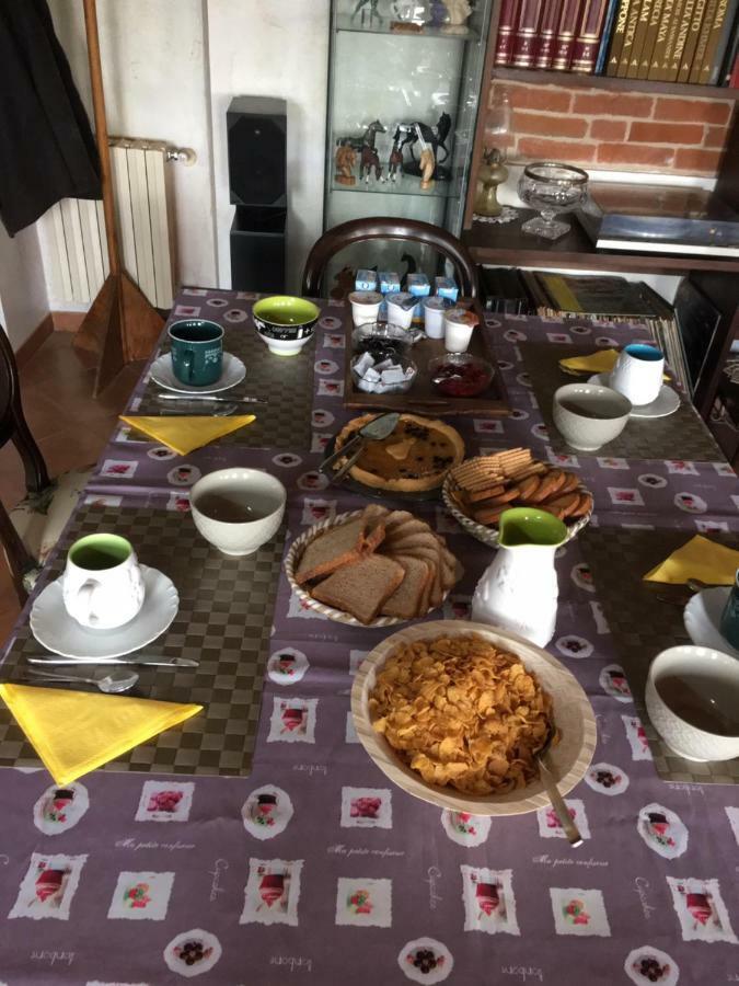 B&B Cascina Dei Levrieri Capriglio Kültér fotó